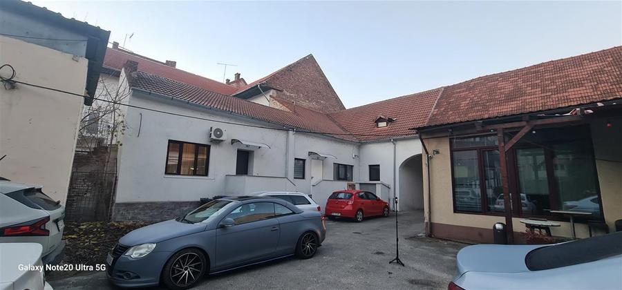 Spațiu comercial, de 147 mp, în Central