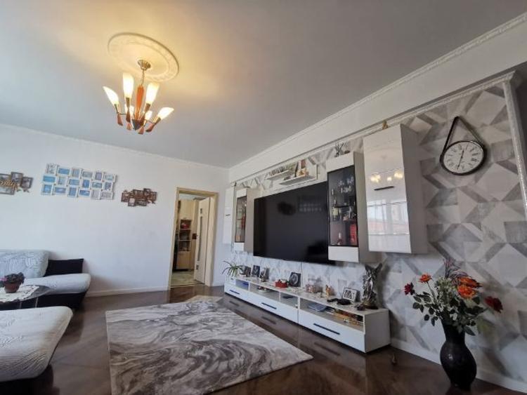 Casă individuală cu 4 camere cu Teren 390 Mp în Sântandrei