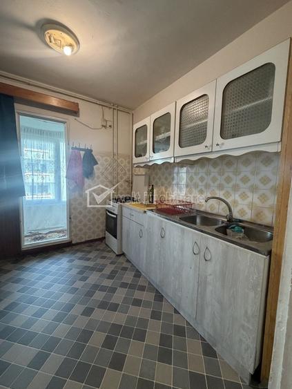Apartament cu 2 camere decomandat, mobilat în Mărăști