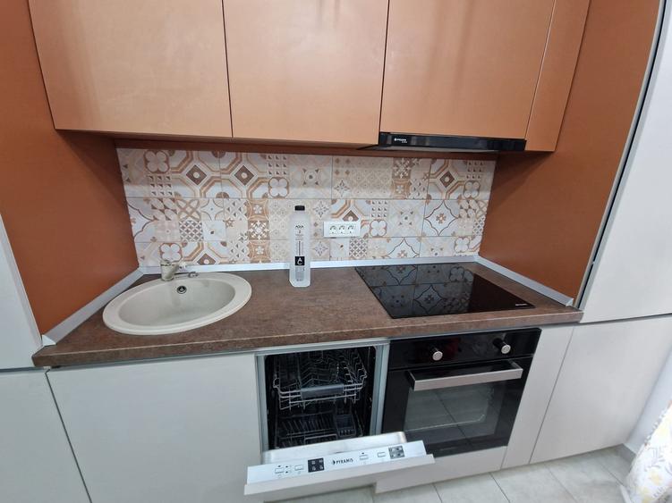 Apartament cu 2 camere decomandat, mobilat în Take Ionescu
