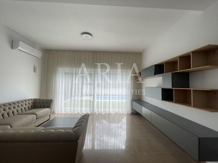Casă individuală cu 5 camere cu Garaj în Pipera