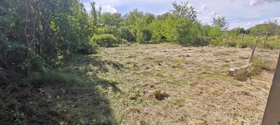 Teren de 2000 mp, în Crasna