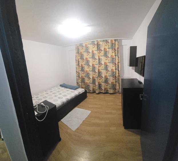 Casă cu 2 camere în Gorjului