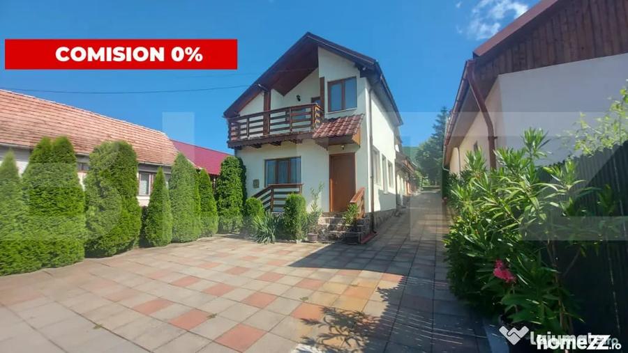 Casă cu 5 camere cu Teren 4427 Mp în Vâlcele