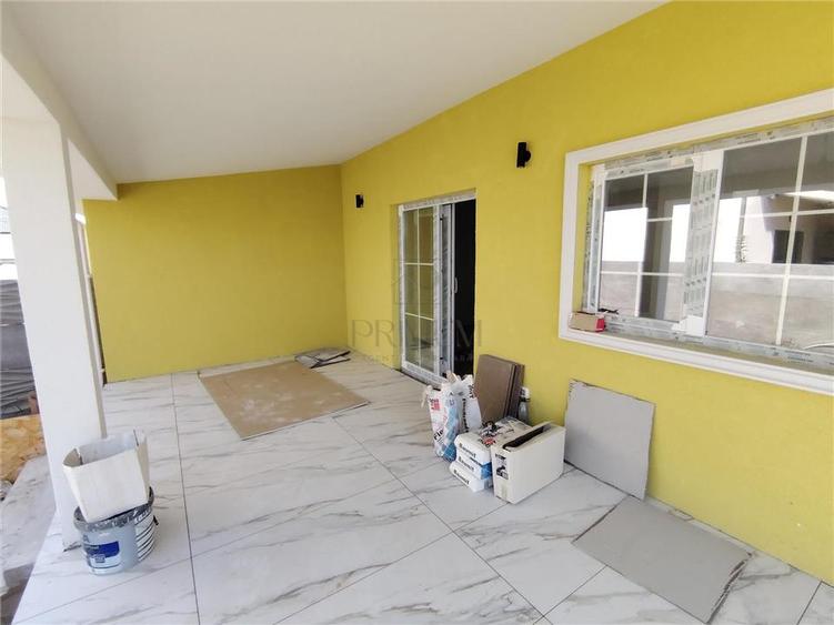 Duplex cu 3 camere cu Teren 323 Mp în Moșnița Nouă