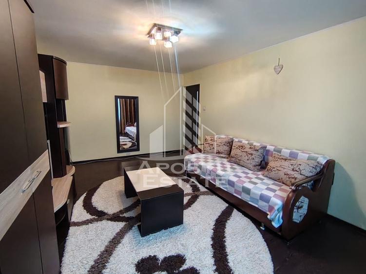 Apartament cu 2 camere decomandat în Bucovina