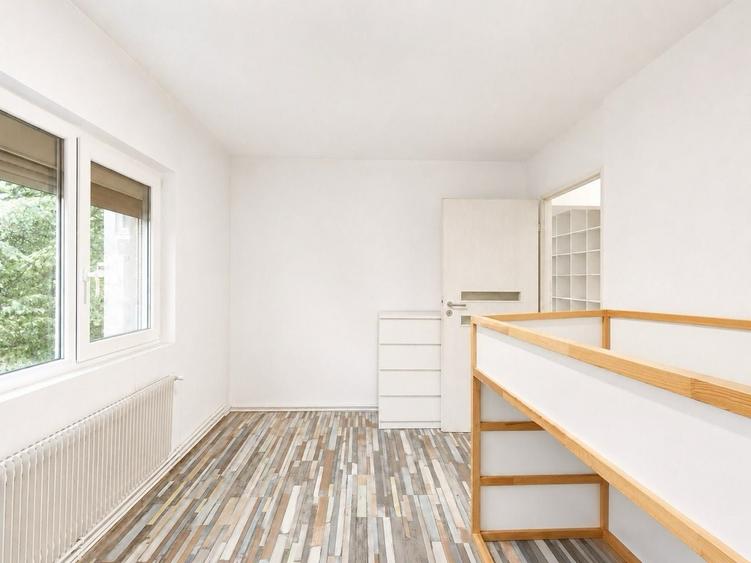 Apartament cu 2 camere semidecomandat, mobilat în Blașcovici