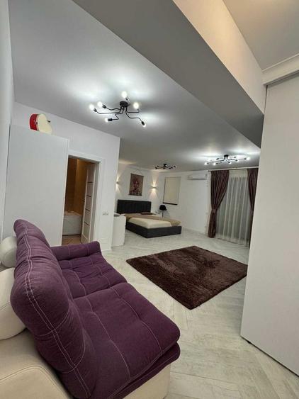Apartament semidecomandat în Frații Golești