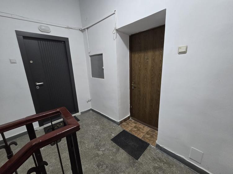 Apartament cu 2 camere decomandat în Decebal