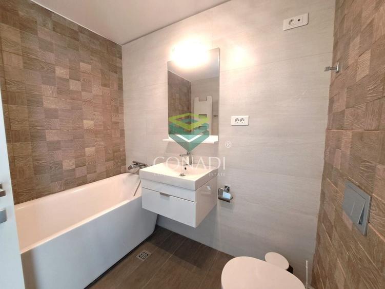 Apartament cu 4 camere decomandat, mobilat în Capitale