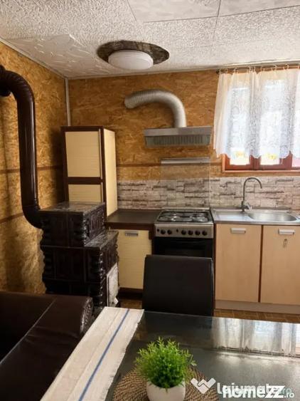 Casă cu 3 camere cu Teren 821 Mp în Central