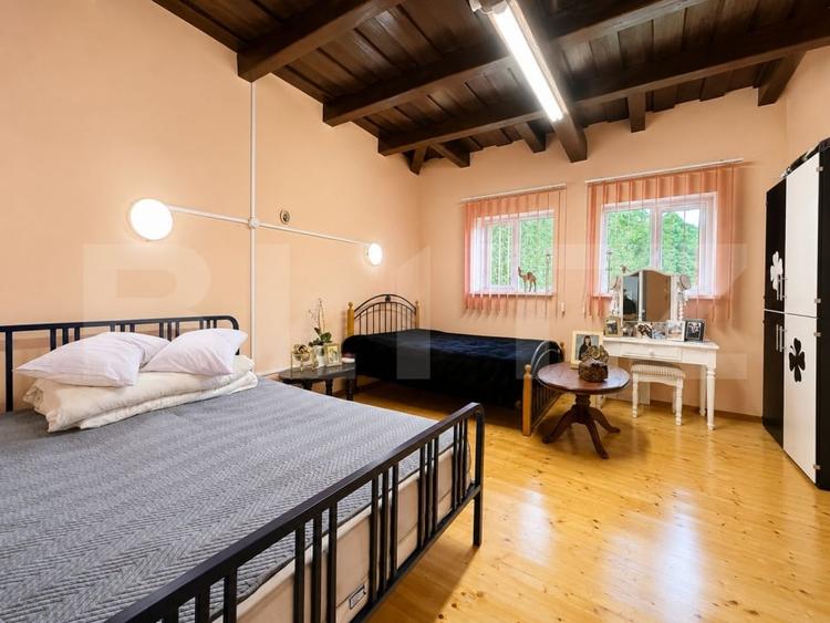 Casă individuală cu 3 camere cu Teren 10900 Mp în Căinelu de Sus