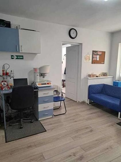 Spațiu comercial, de 40 mp, în Mircea cel Bătrân