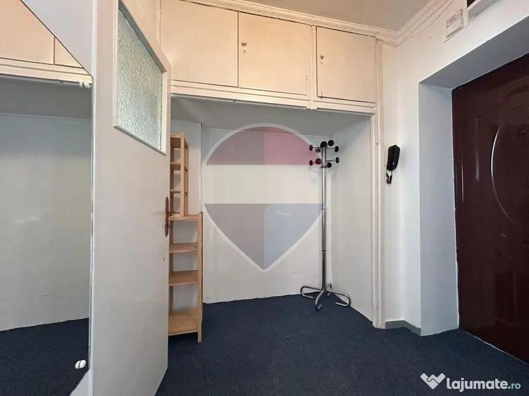 Apartament cu 2 camere semidecomandat în Muncii