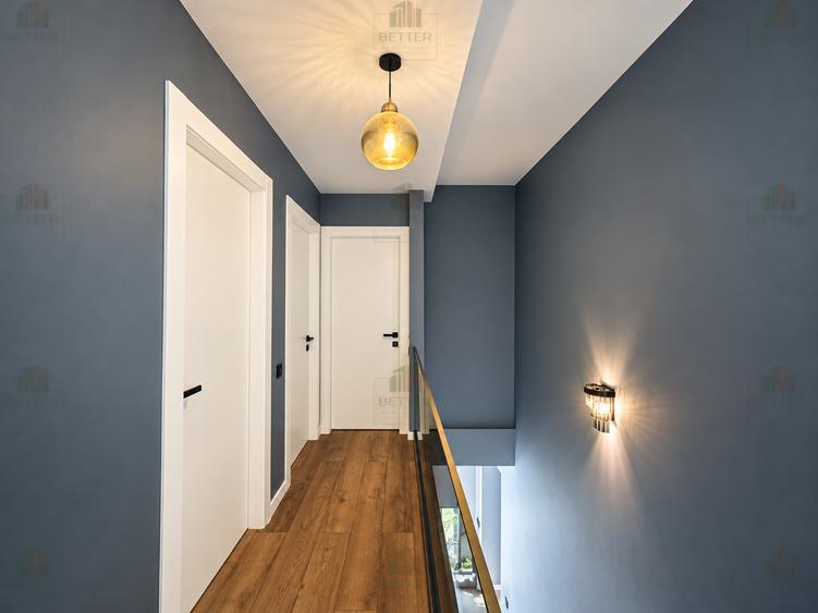 Duplex cu 4 camere cu Canalizare în Central