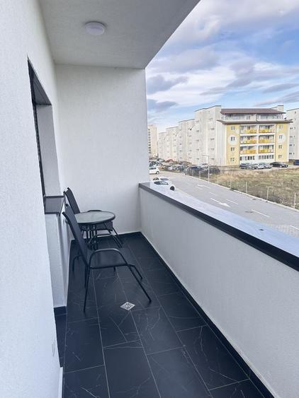 Apartament cu 2 camere decomandat în Ludoș