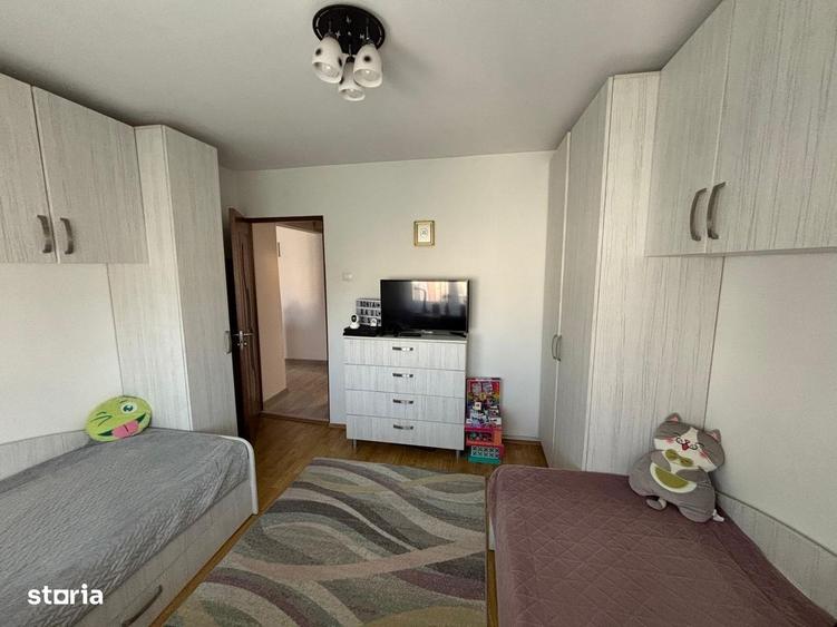 Apartament cu 3 camere în Tudor