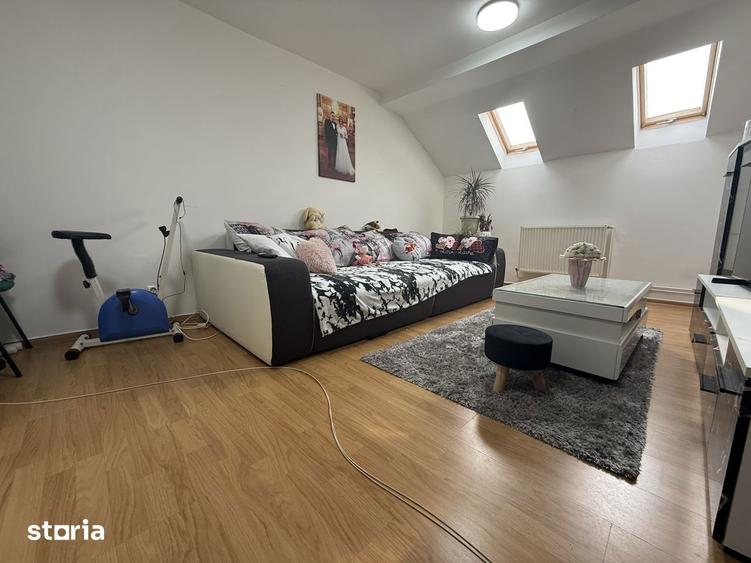 Apartament 2 camere, decomandat, 49 mp utili - Girocului - 2