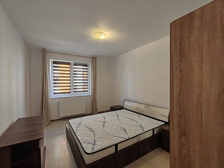 Apartament cu 2 camere decomandat în 13 Decembrie