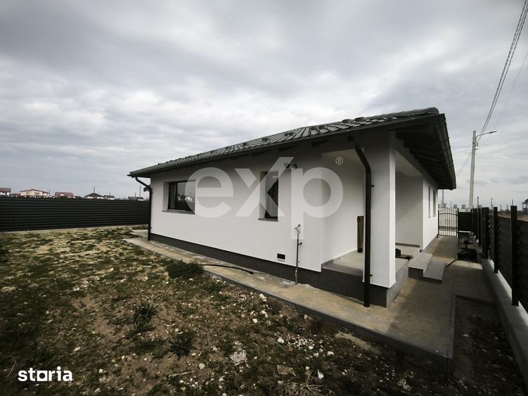 Casă cu 3 camere cu Teren 400 Mp în Bradu