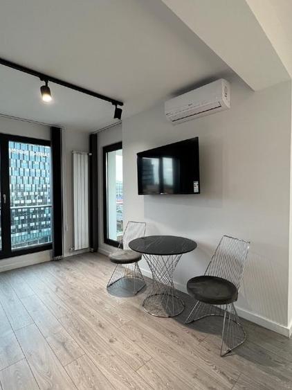 Apartament cu 4 camere semidecomandat, mobilat în Grozăvești