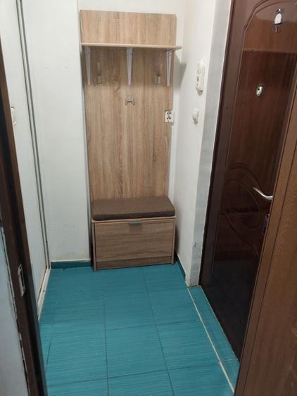 Garsonieră decomandată în Badea Cârțan