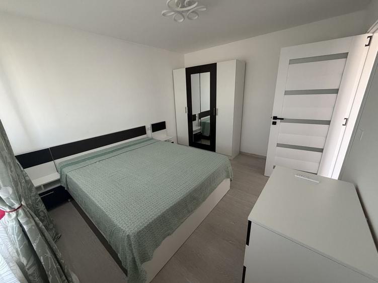 Casă cu 4 camere cu Teren 500 Mp în Central