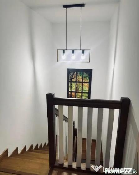 Casă cu 5 camere cu Teren 300 Mp în Rădăuți