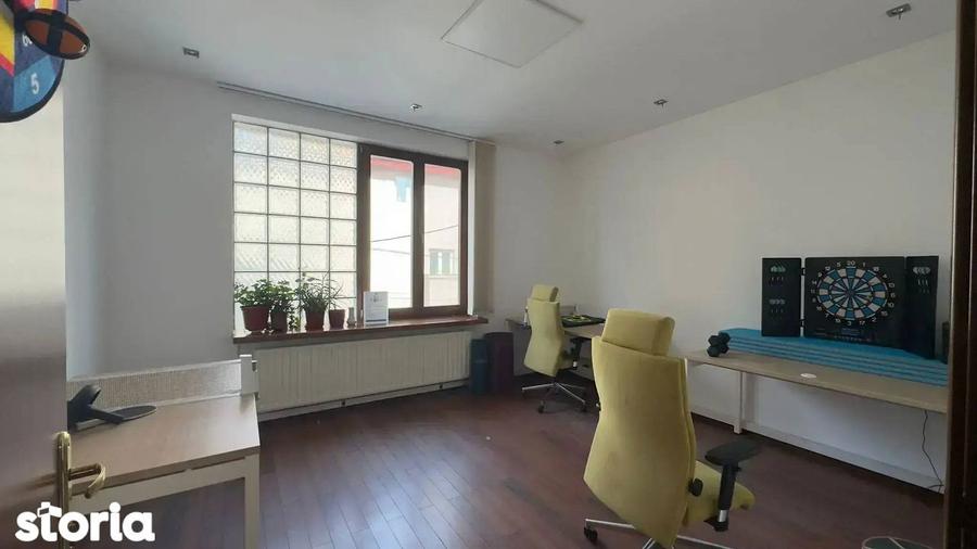 Apartament cu 4 camere în Floreasca