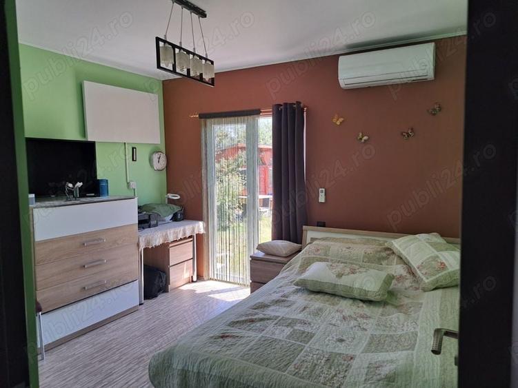 Casă cu 2 camere cu Teren 864 Mp în Central