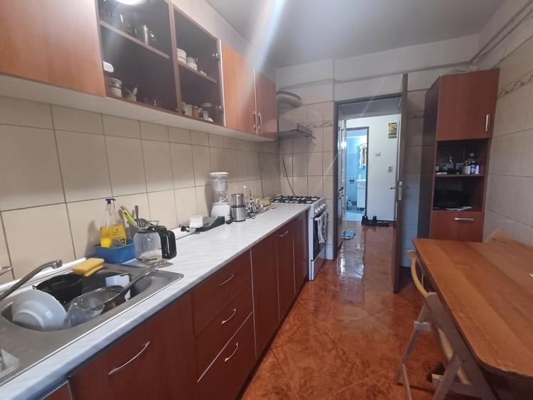 Apartament cu 2 camere decomandat, mobilat în Moara de foc
