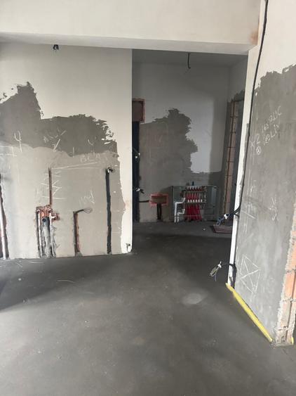 Apartament cu 2 camere decomandat în Theodor Pallady