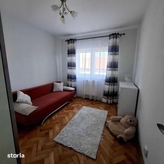Apartament cu 3 camere decomandat în Ștrand