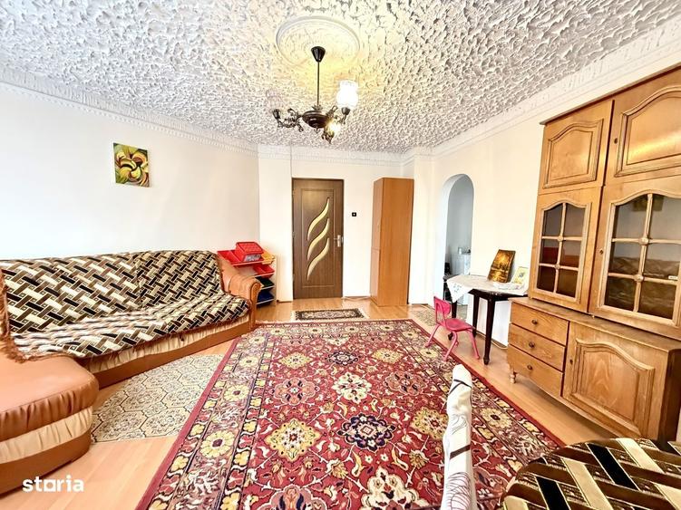 Apartament cu 3 camere în Milcov
