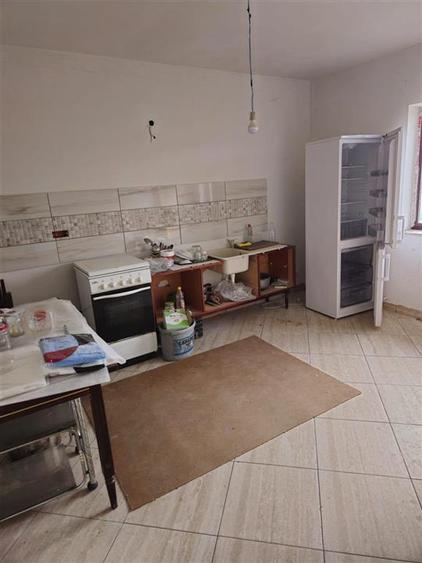Casă individuală cu 3 camere cu Teren 3841 Mp în Schitu Duca