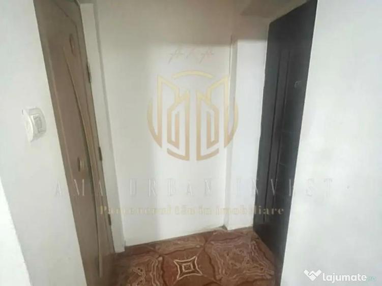 Apartament cu 3 camere decomandat în Mărgeanului