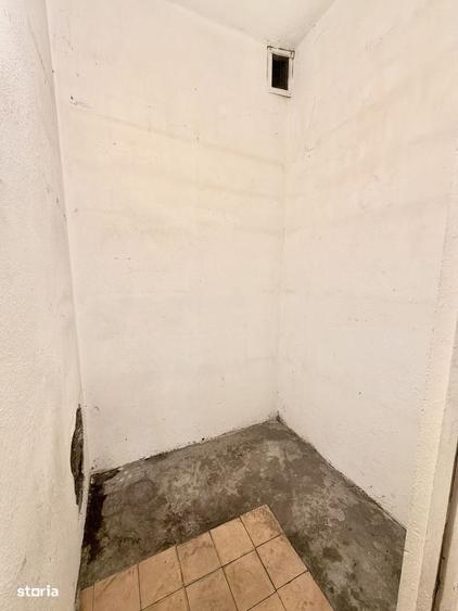 Apartament cu 3 camere decomandat în Tudor
