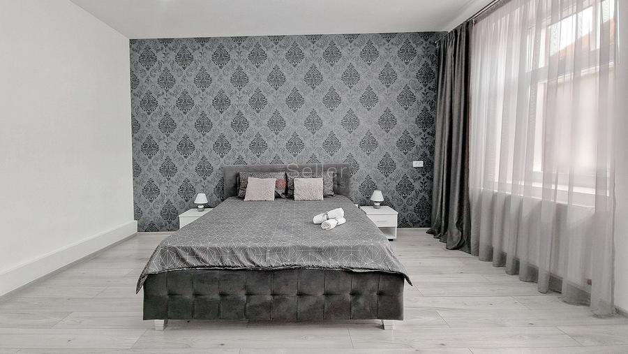 Apartament cu 2 camere semidecomandat, mobilat în Centrul Istoric