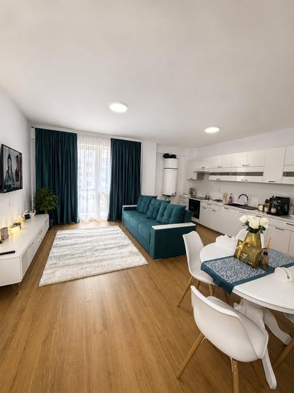 Apartament 2 camere, bloc nou, balcon, parcare, complet mobilat-utilat - 1