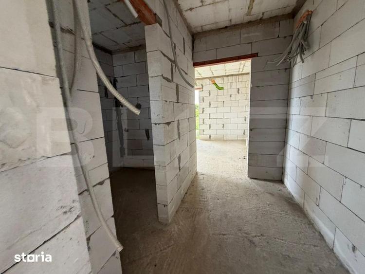 Casă cu 4 camere cu Teren 350 Mp în Șelimbăr