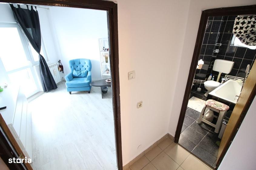 Apartament cu 3 camere decomandat în Siderurgiștilor