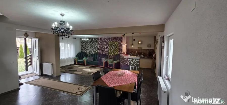 Casă cu 4 camere cu Teren 475 Mp în Valea Doftanei