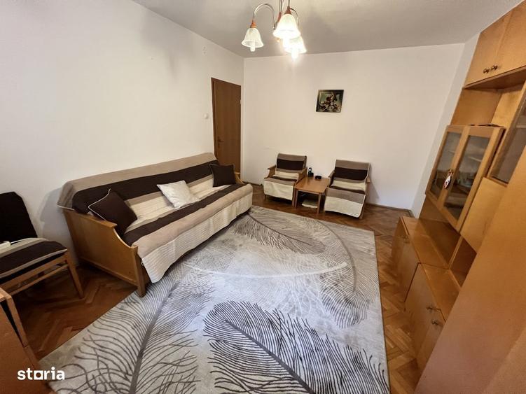 Apartament cu 2 camere semidecomandat în Mihai Viteazul