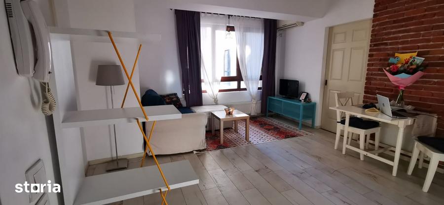 Apartament cu 2 camere, mobilat în Iancului