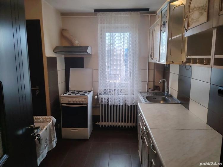 Inchiriez apartament cu doua camere in zona Brazda! - 1