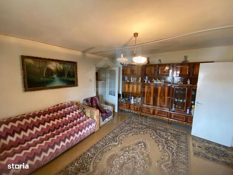 Apartament cu 2 camere semidecomandat în Rovine