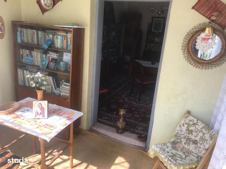 Casă cu 3 camere în Rădești