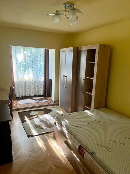 Apartament cu 2 camere decomandat în Zorilor