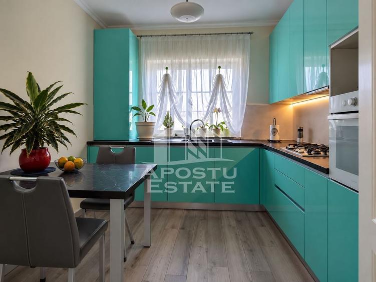 Duplex cu 4 camere cu Canalizare în Dumbrăvița