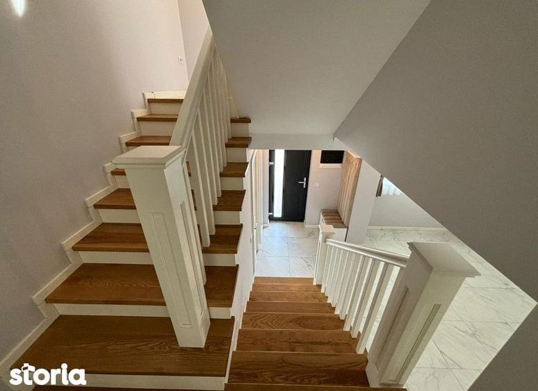 Casă cu 4 camere cu Teren 50 Mp în Rediu